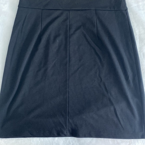 Hypnotik cream and black dress - Picture 13 of 17